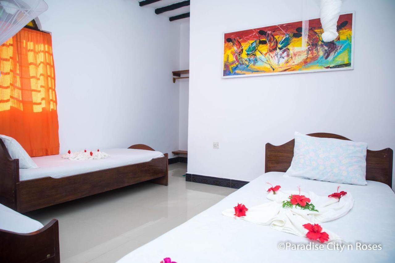 Bed & Breakfast Paradise City N Roses Nungwi
