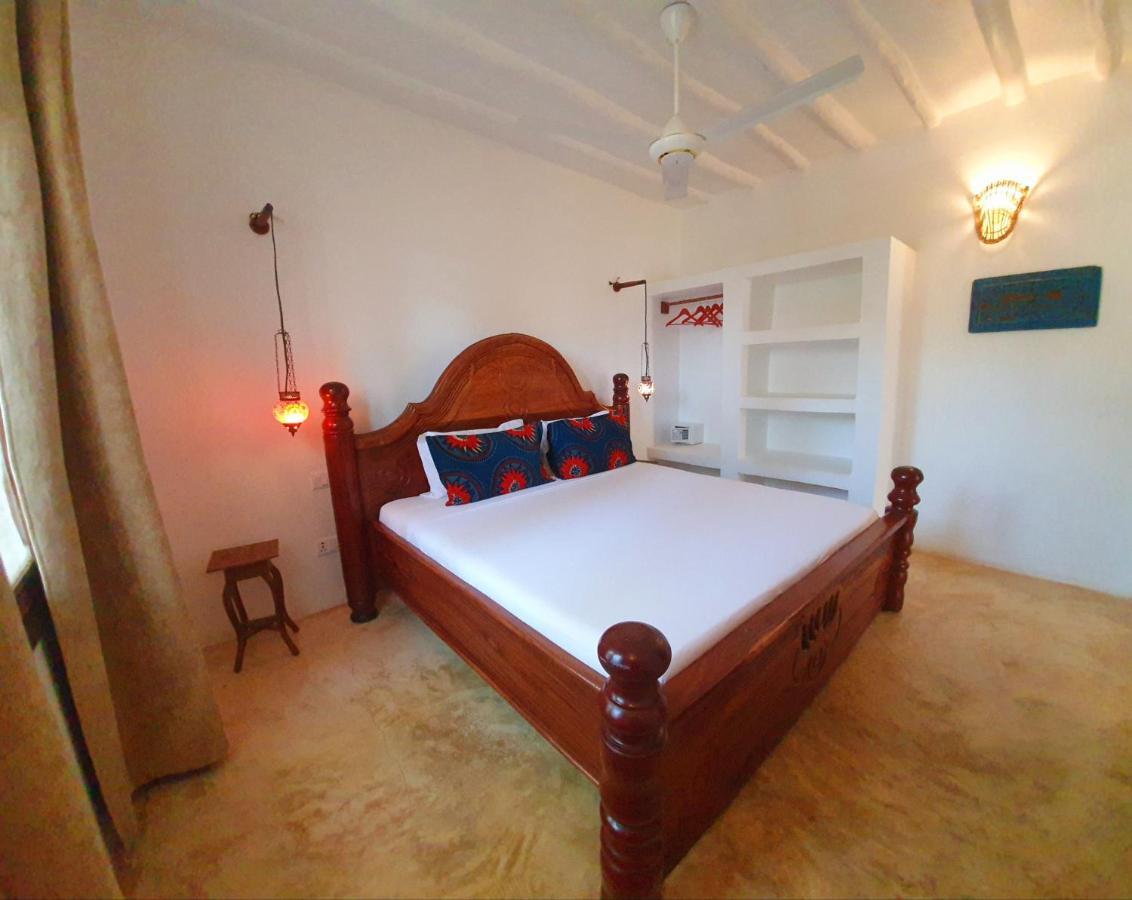 Apartment Moyo