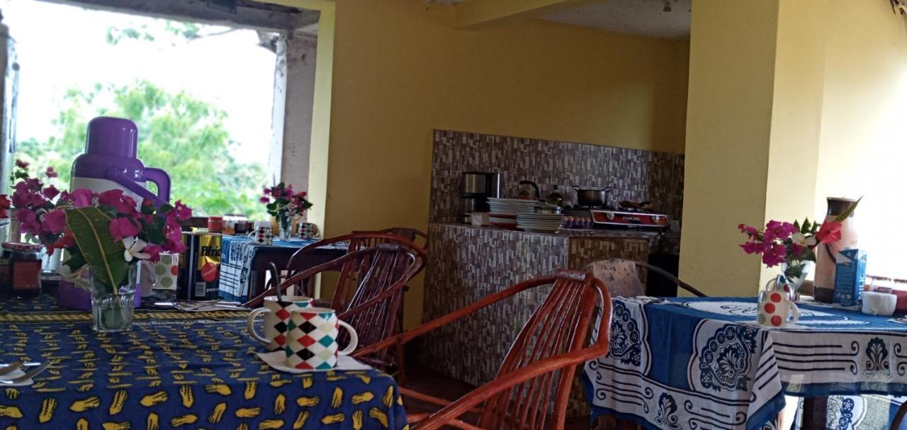 Homestay Magharibi House