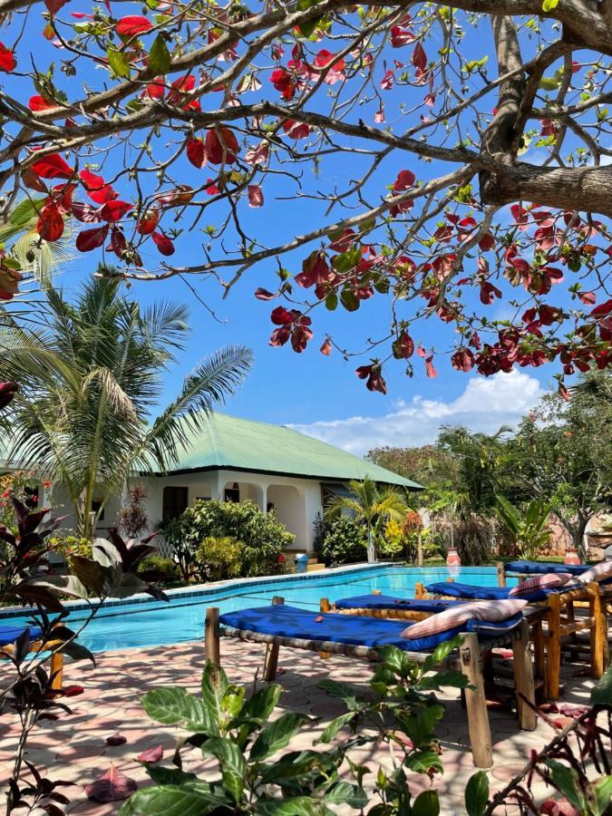 Highland Guest house 3*