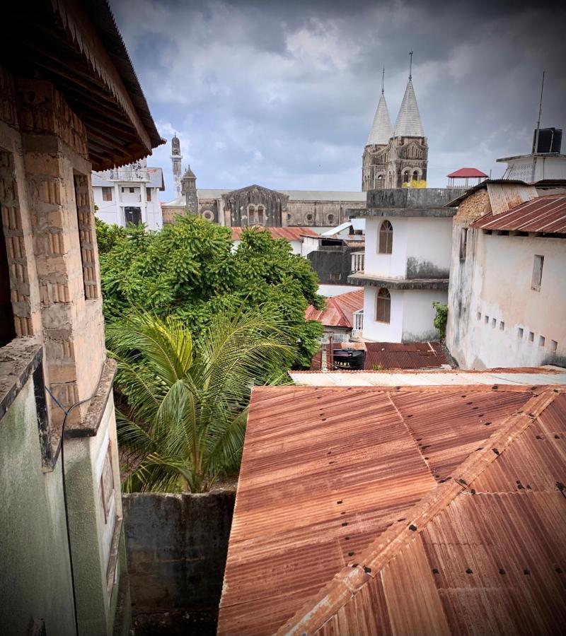 Stone Town House *