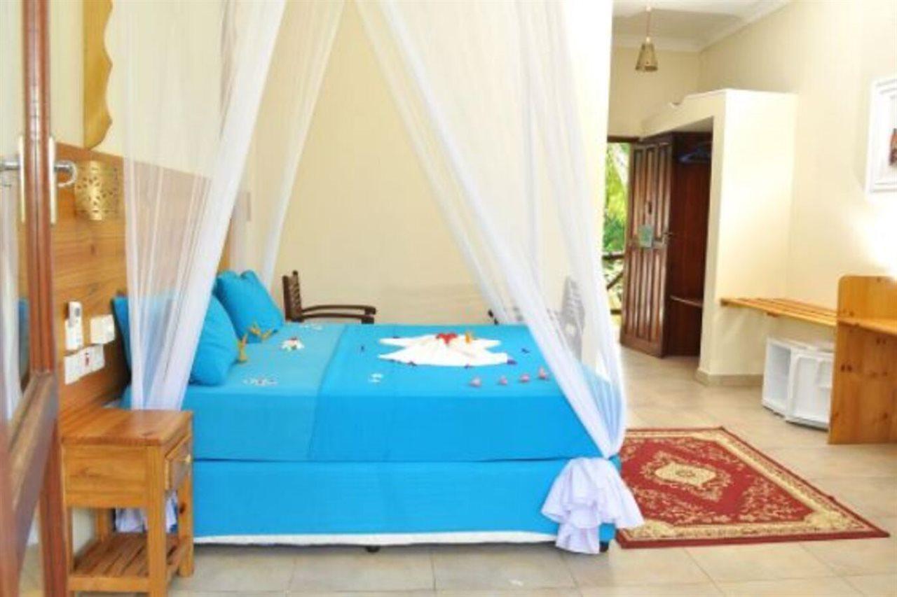 Sunset Hotel 4*