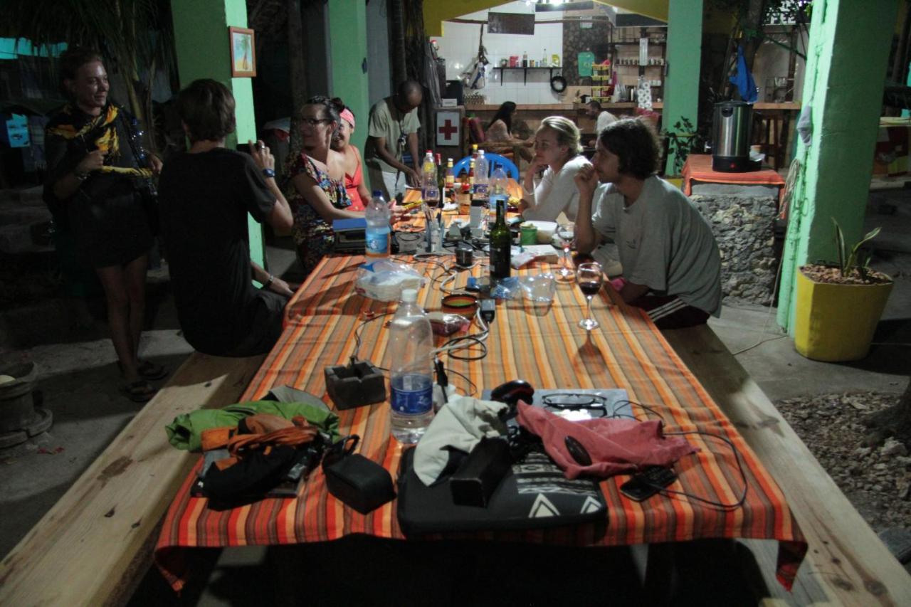 Homeland Swahili Backpacker Budget Nungwi