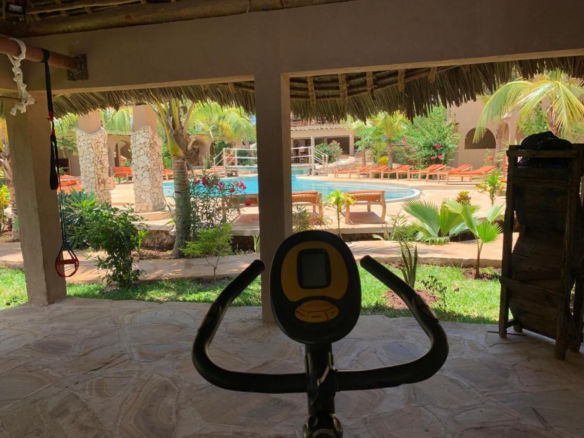 Lapili * Kiwengwa (Zanzibar)