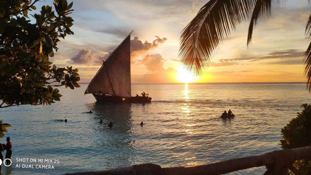 Hotel Mawimbi