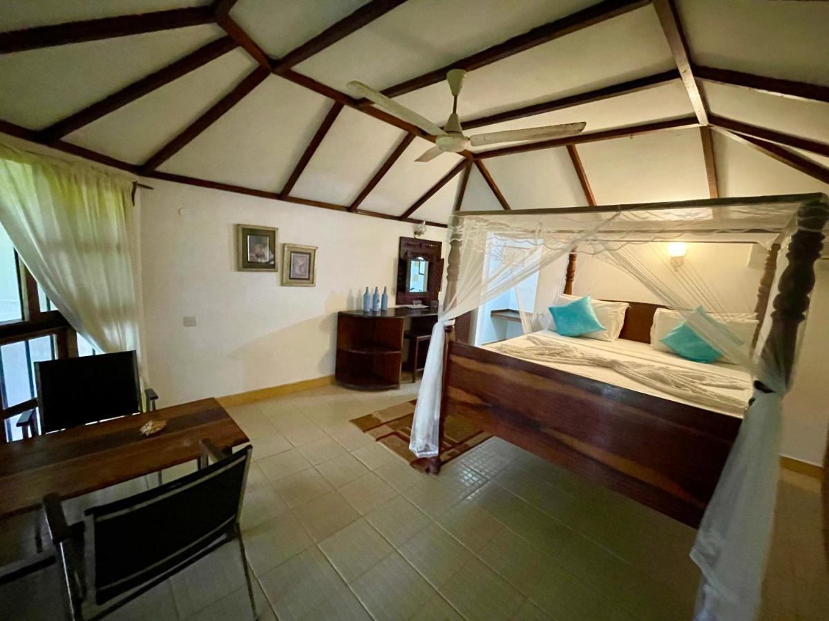 Hotel Baharini Villas 3*