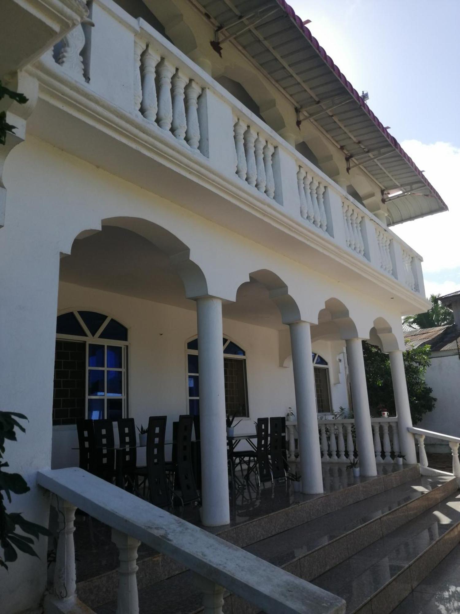 Lodge Salhiya *