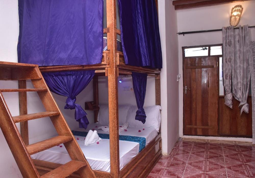 Hotel Utulivu Nungwi