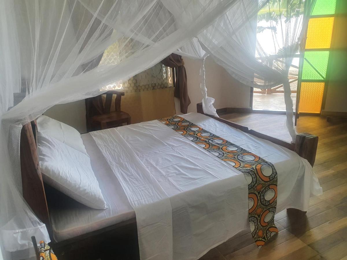 Kumi Bed & Breakfast