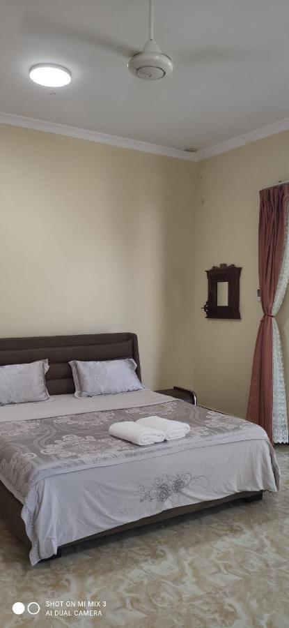 Pwani Beach Hotel & Apartments