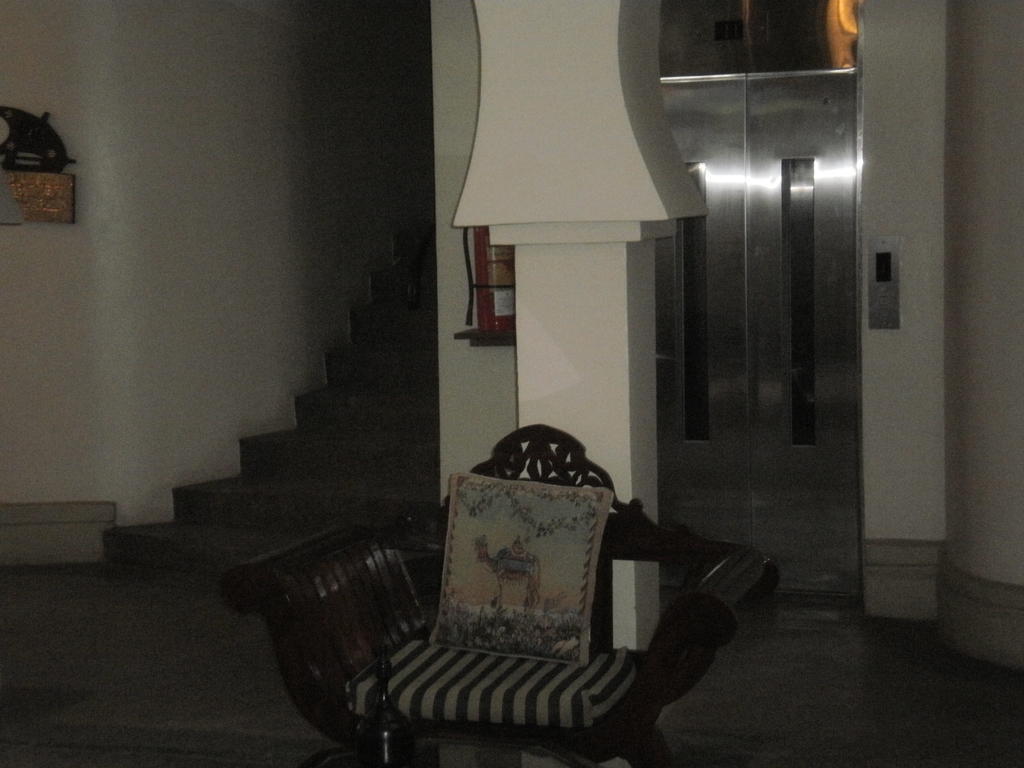 Asmini Palace 3*