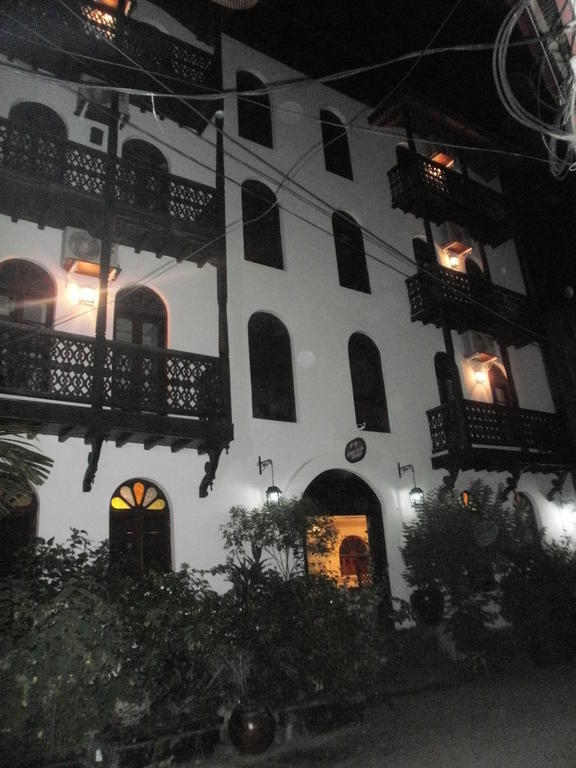 Asmini Palace Hotel 3*