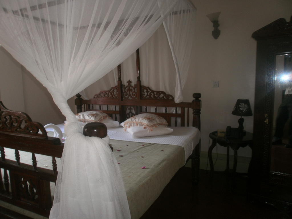 Asmini Palace Hotel 3*