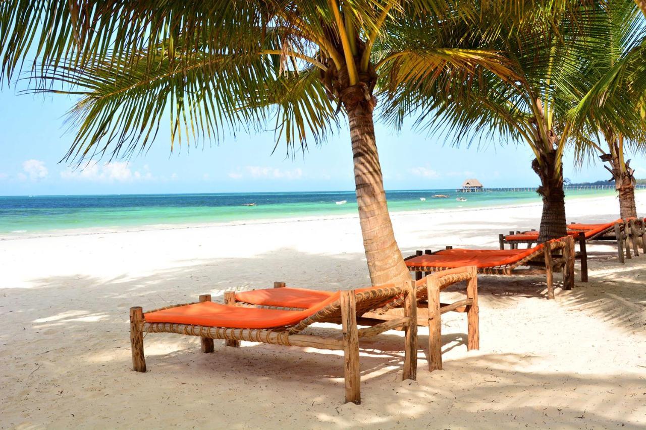 Voi Kiwengwa Hotel 4*