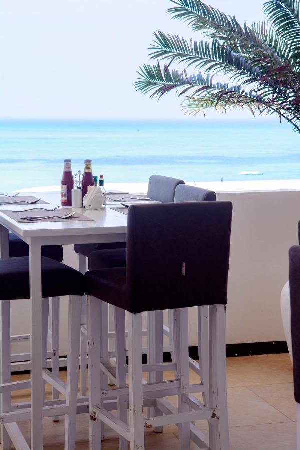 Lazy Beach Hotel