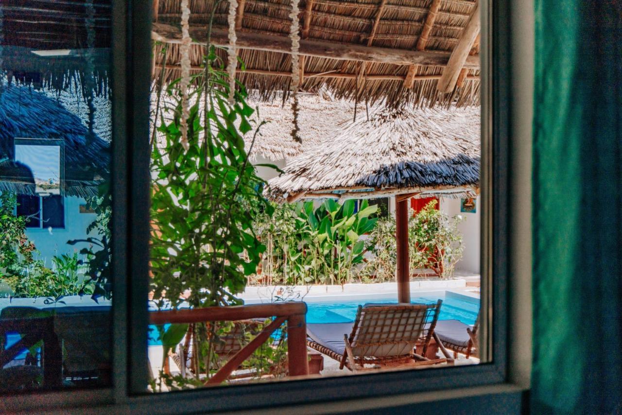 Simba Resort *