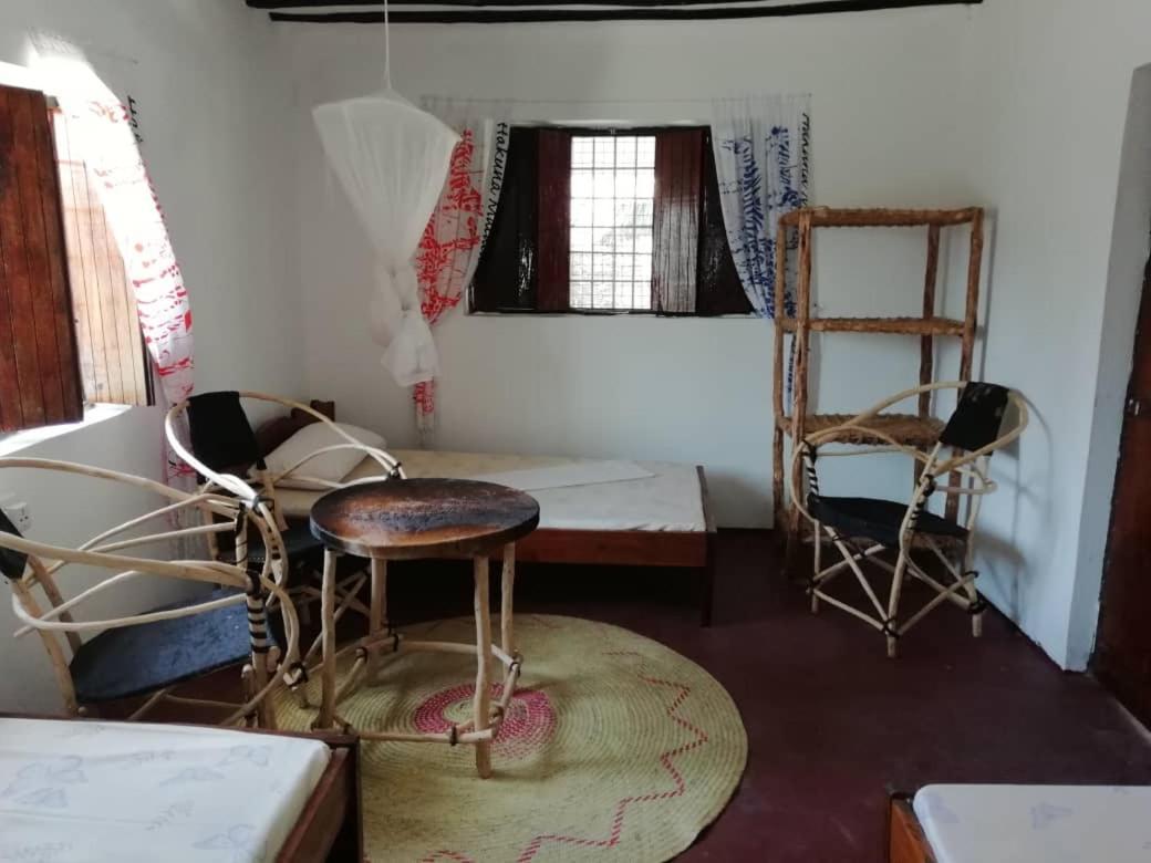 Hostel Sunny House Ii *