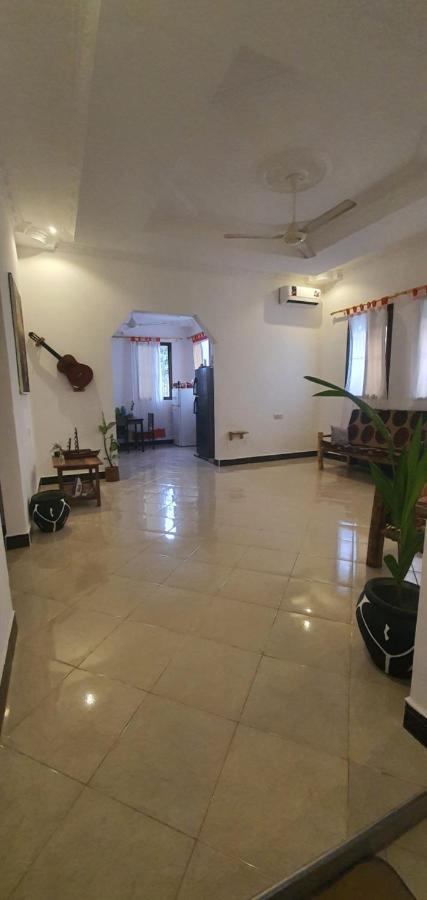 Utulivu House Paje