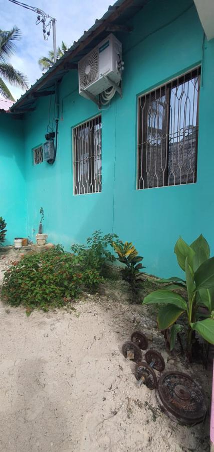 Utulivu House