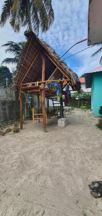Utulivu House Paje