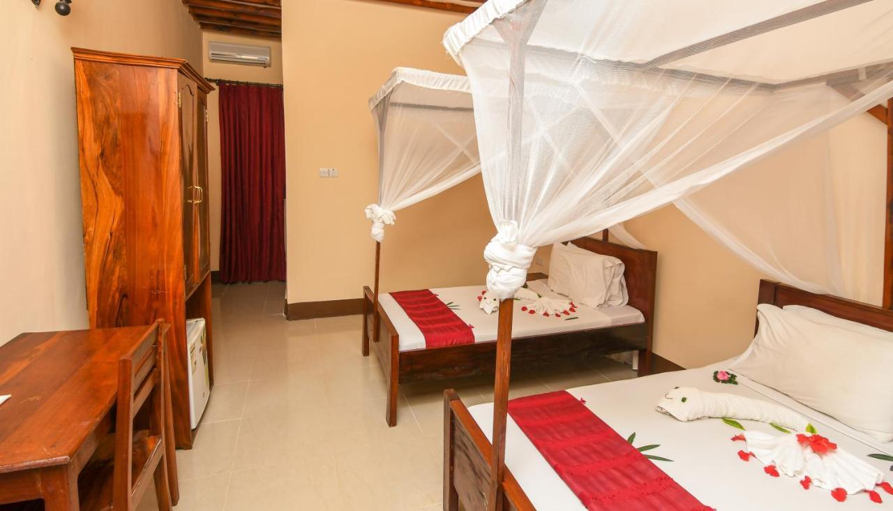 Hotel Amaan 3*