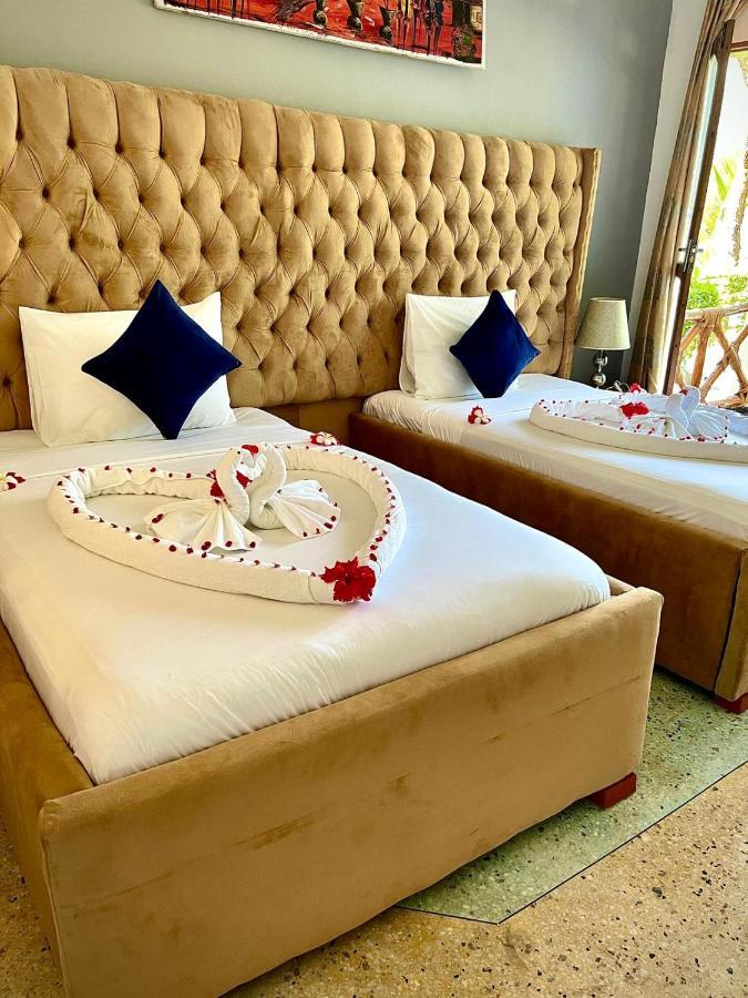 Hotel Five Palms 4*