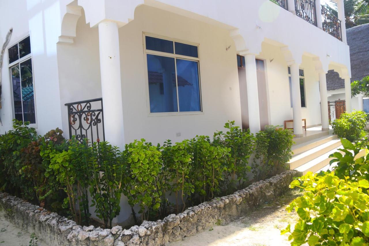 Visitor's Jambiani (Zanzibar)