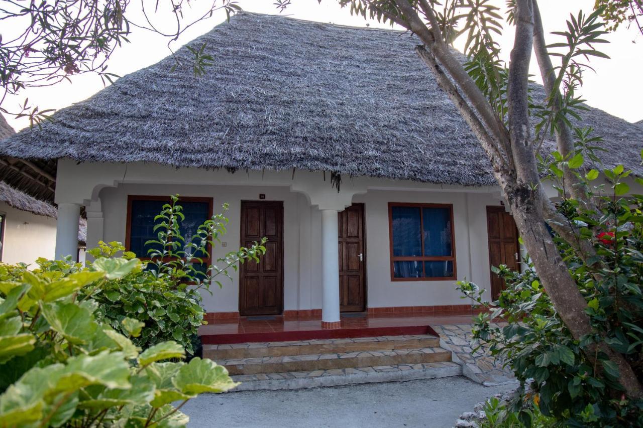 Visitor's 2* Jambiani (Zanzibar)
