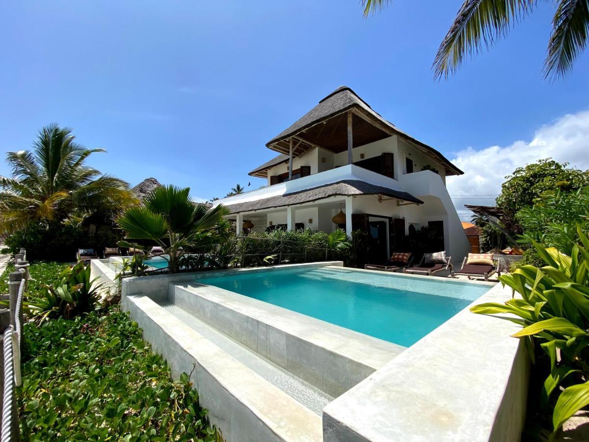 Hotel Joya' & *
