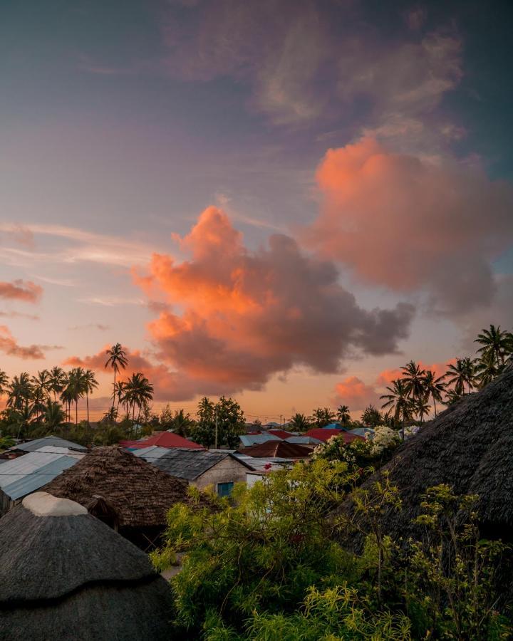 Joya' & Hotel Jambiani (Zanzibar)