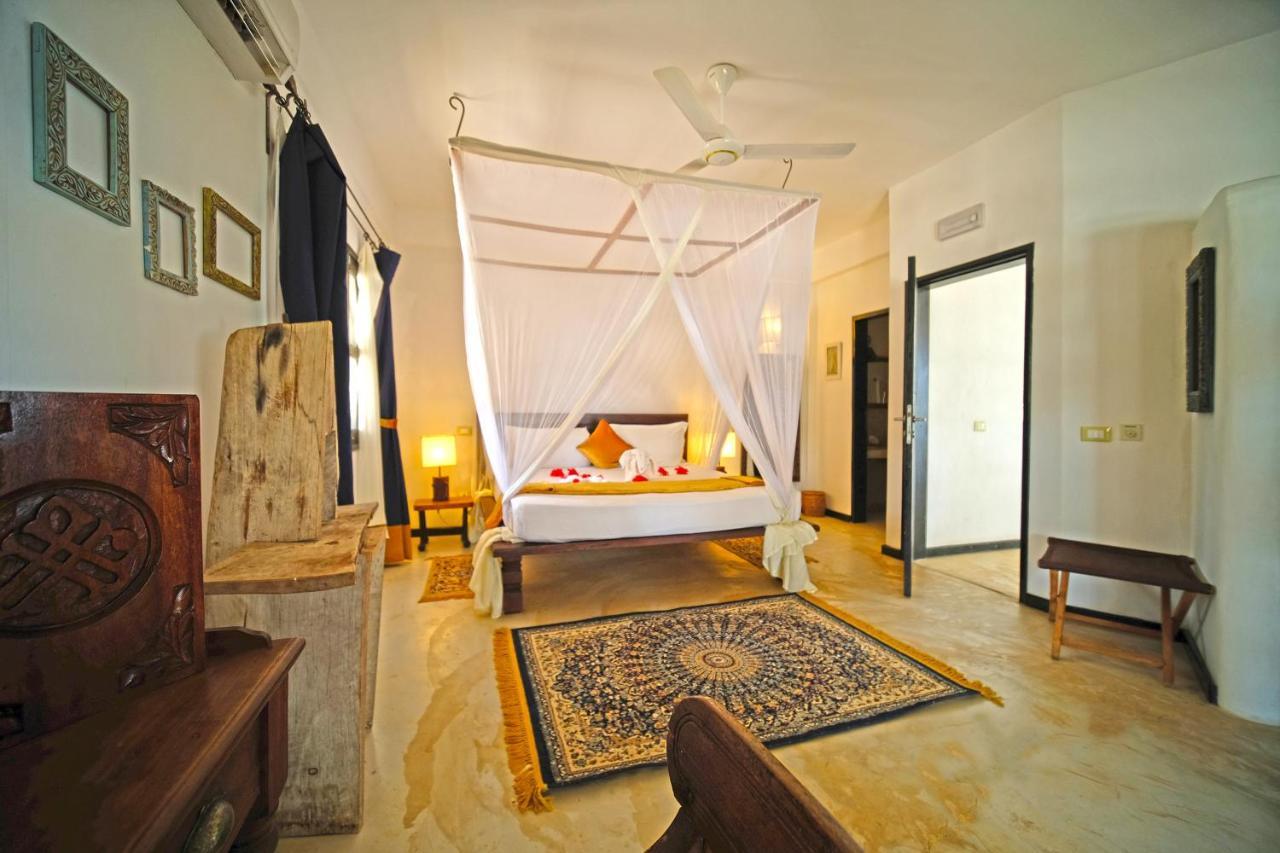Hotel Bay Pongwe