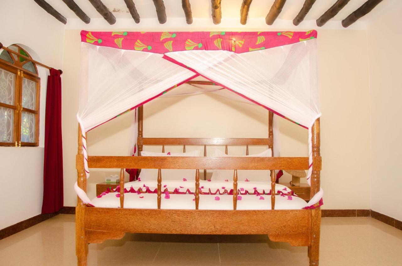 Zanpalm Boutique Hotel 4*