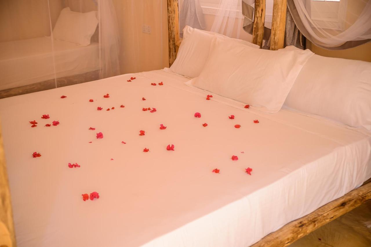 Heart Of Zanzibar * Paje
