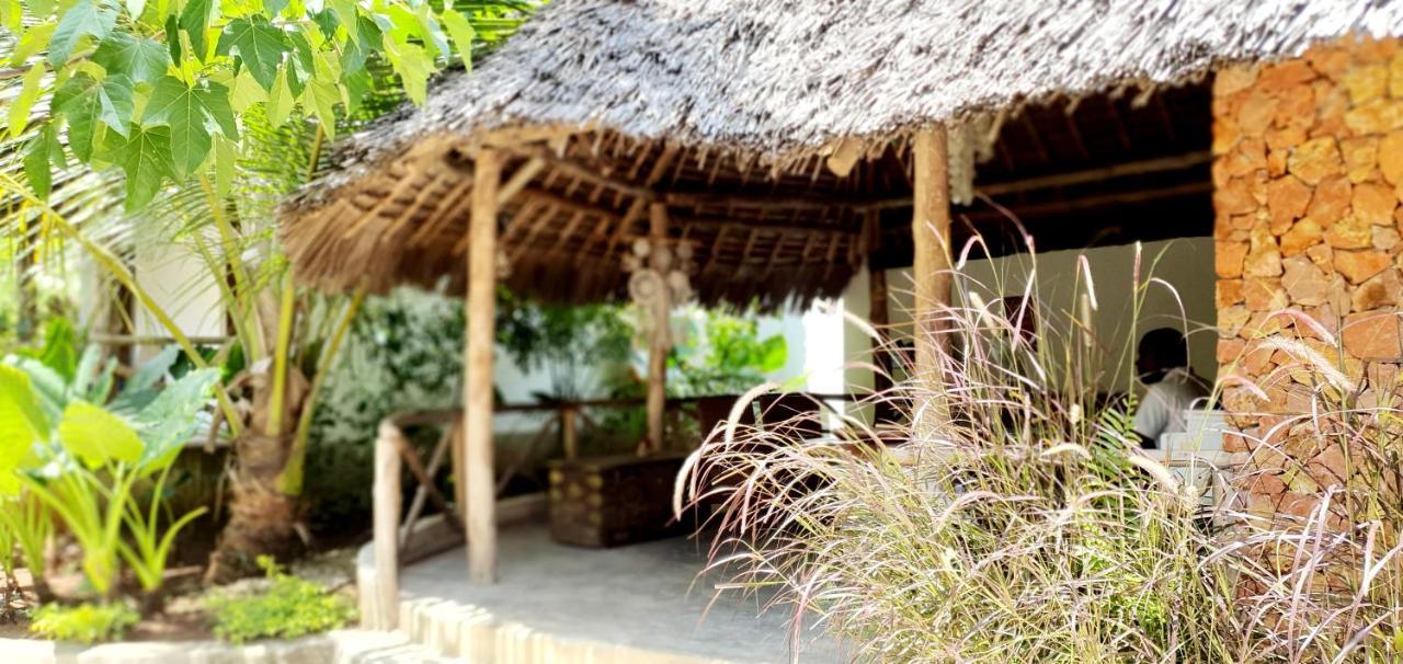 Arya Boutique Hotel