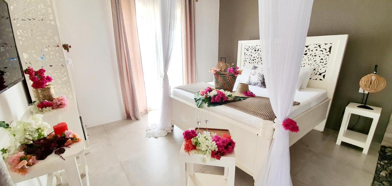 Arya Boutique 3*
