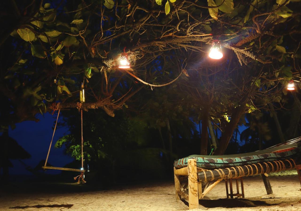 Lodge Evergreen Bwejuu