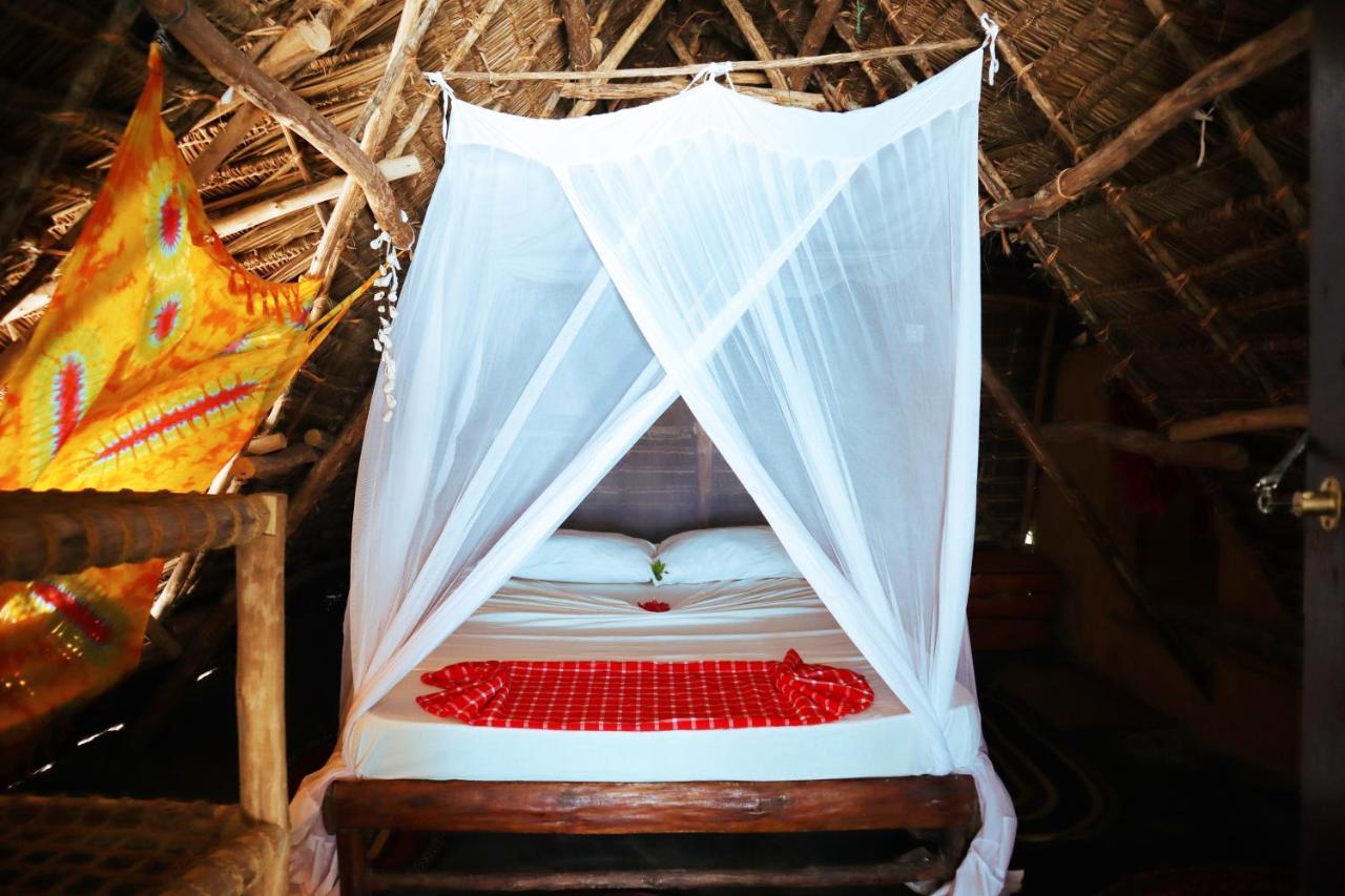 Evergreen Lodge Bwejuu