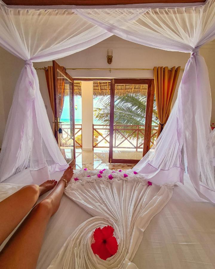 Karibu 5* Pongwe