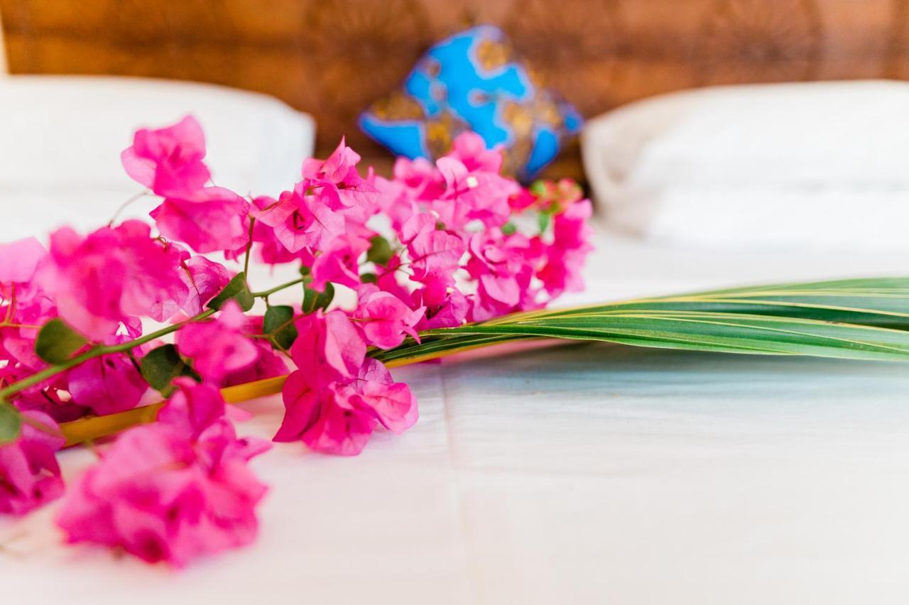 Mambo Paradise Hotel 4*