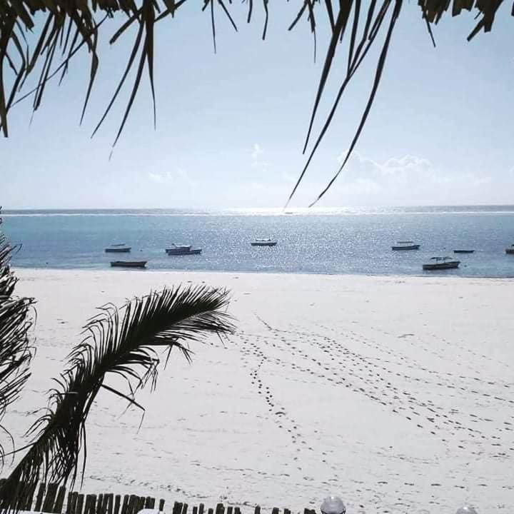 Hotel Mambo Paradise