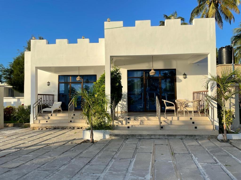 Jambo Beach Hotel Paje