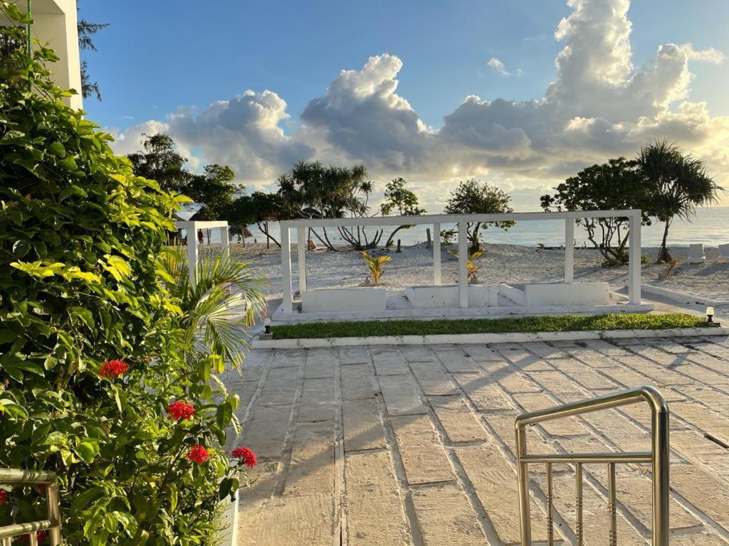 Hotel Jambo Beach