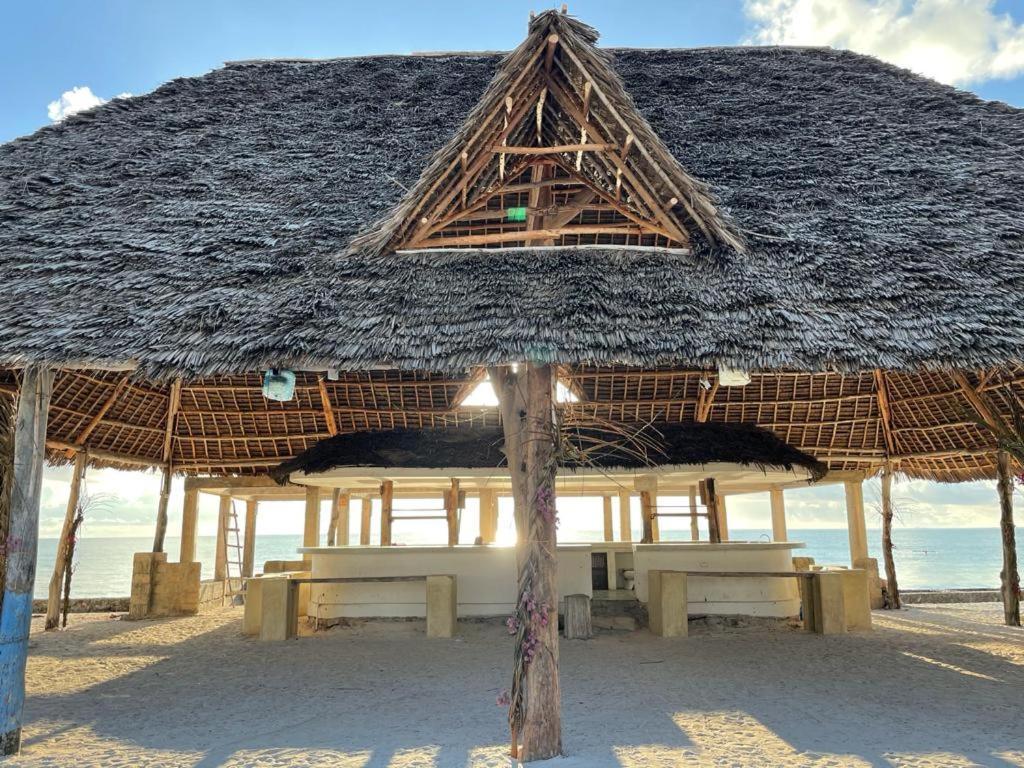Jambo Beach * Paje