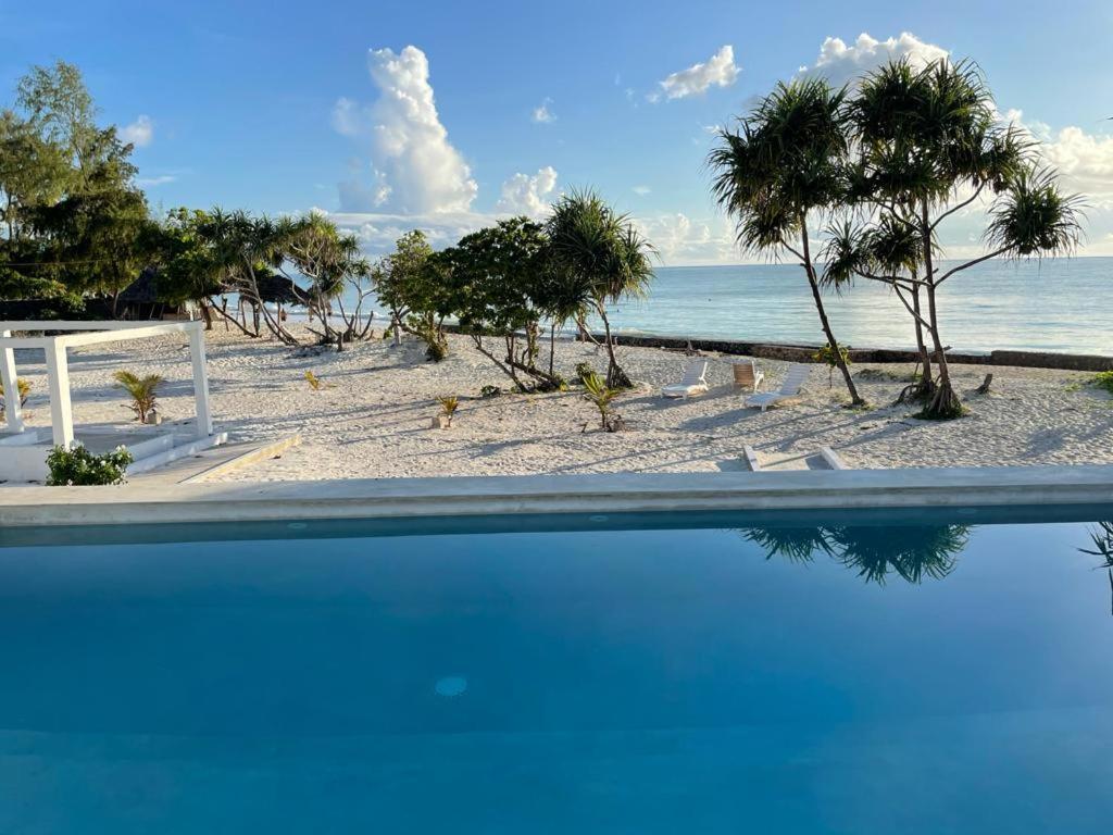 Hotel Jambo Beach