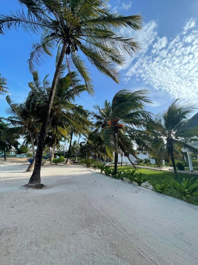 Hotel Mambo Villas