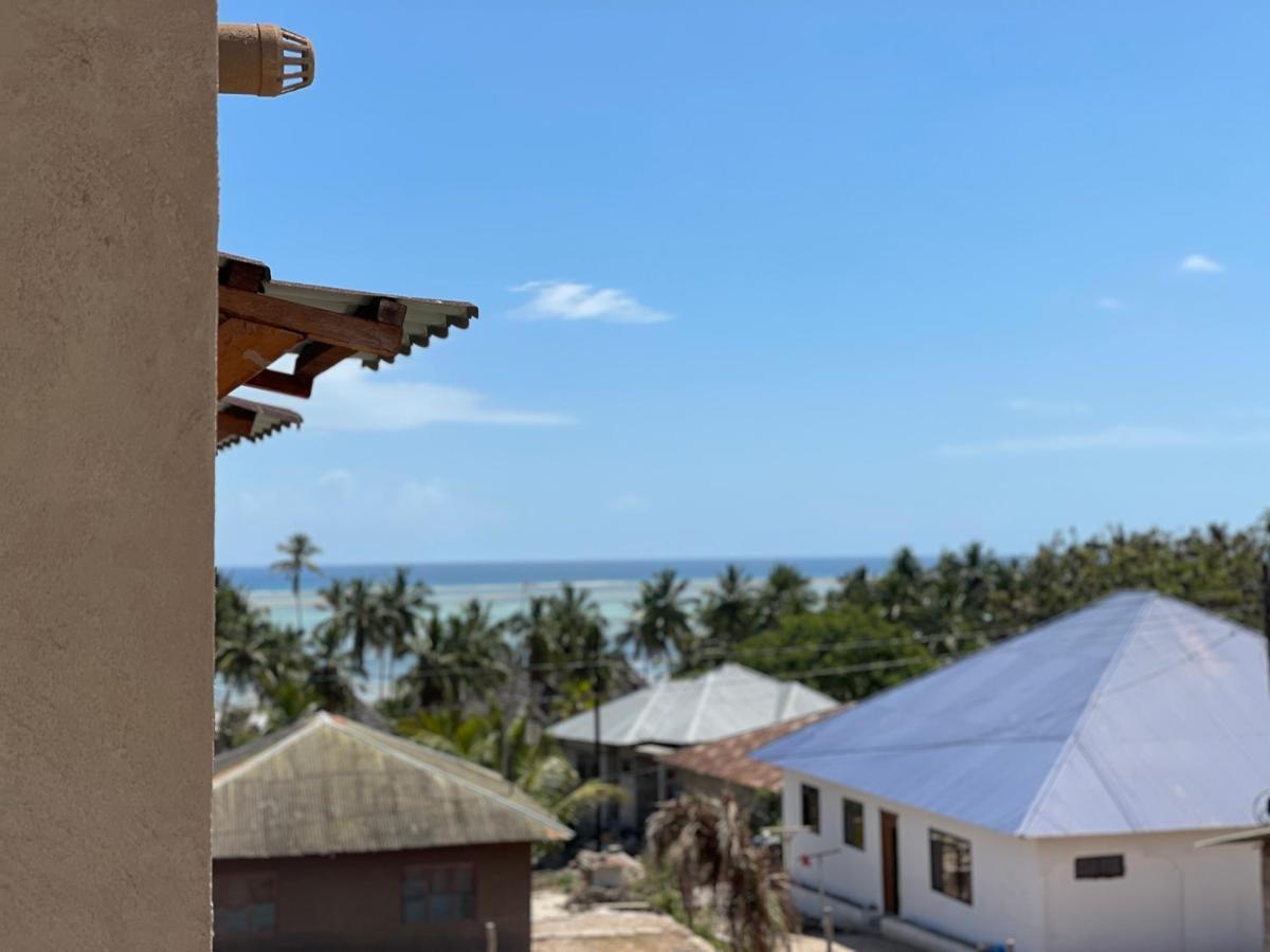 Lapili Kiwengwa (Zanzibar)