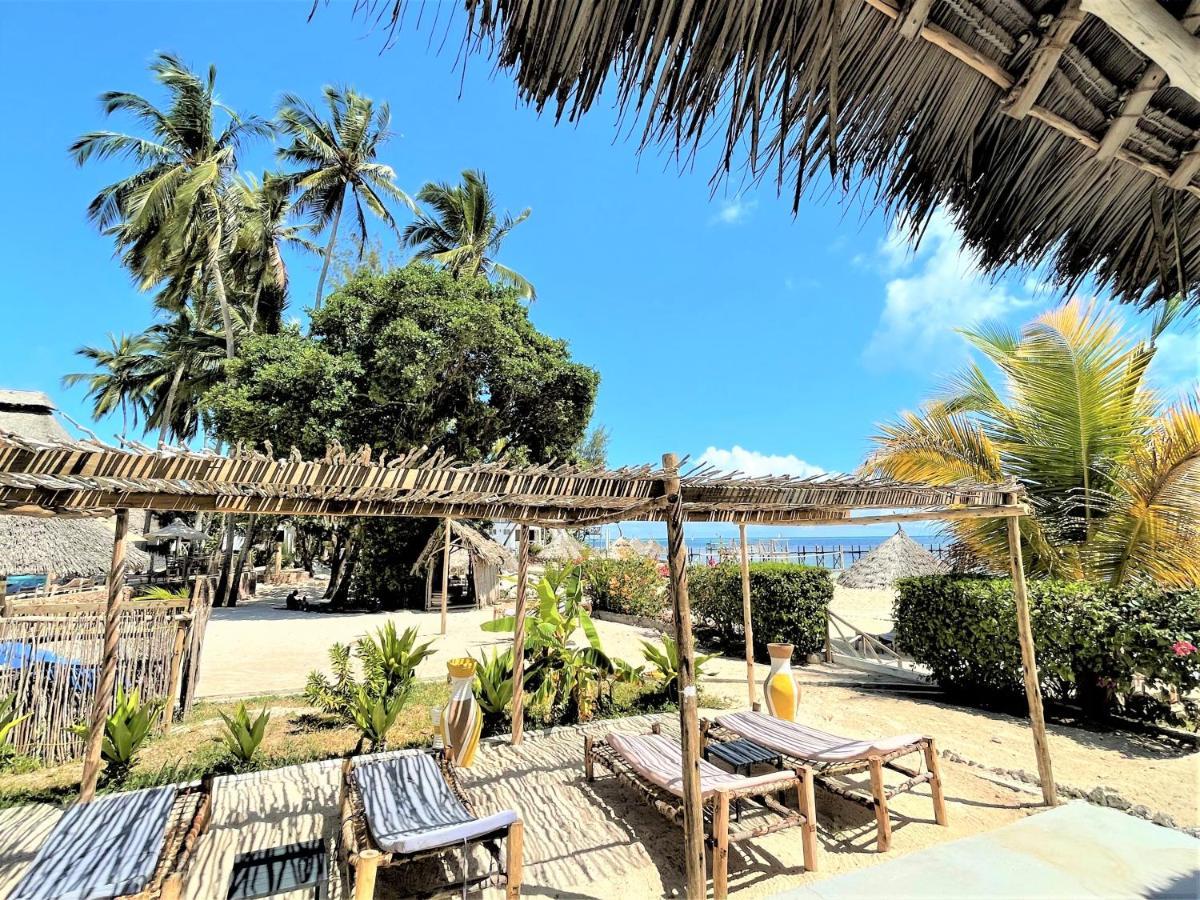 Paradise & Resort Uroa