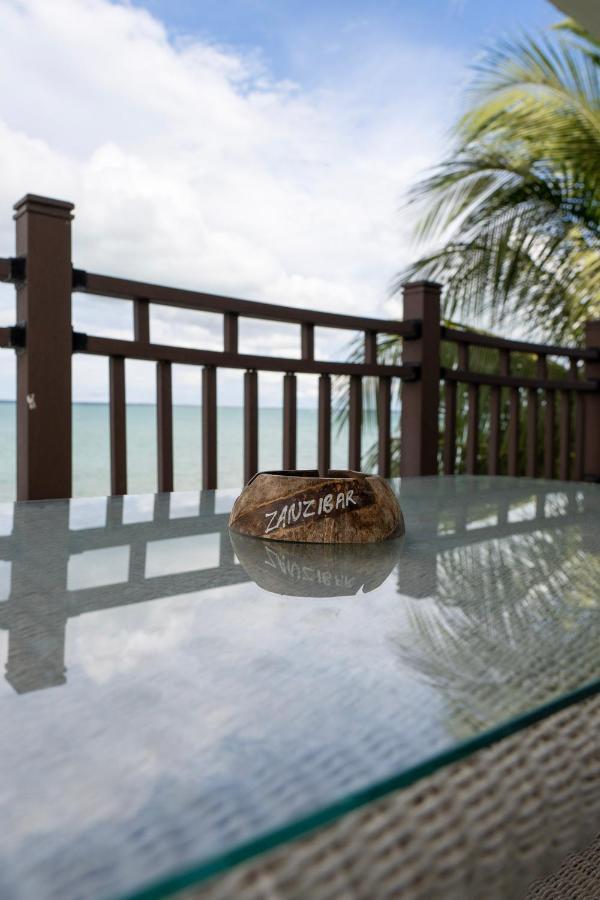 Zanzibar Dt Beachfront *