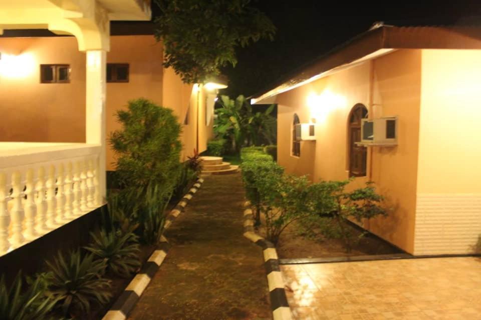 Hotel Safina 3*