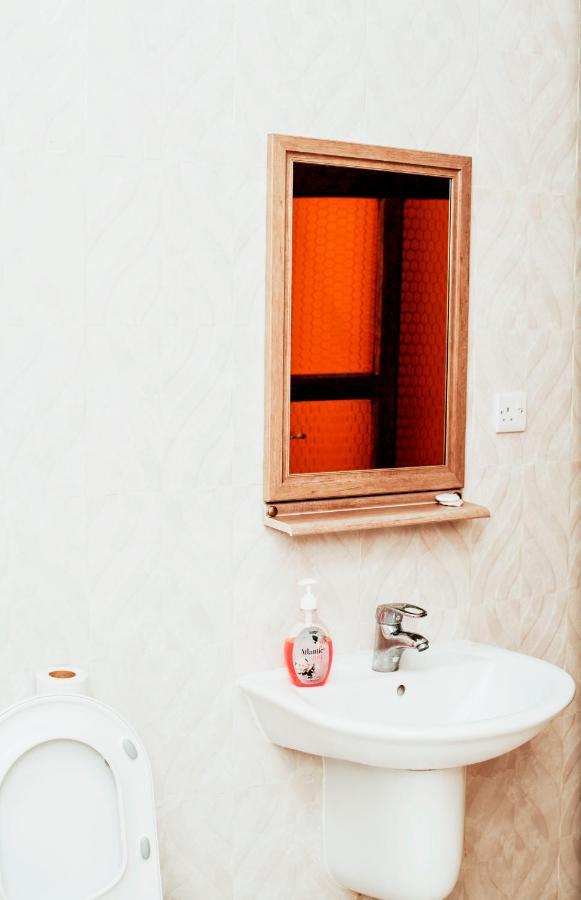 Bed & Breakfast Plumeria - Stone Town *
